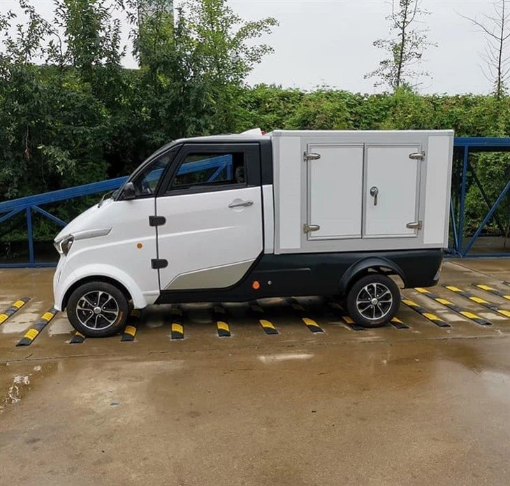 Chinese Mini Electric Pickup Truck Four-wheeled Electric Transport Vehicle Chinese Mini Electric Pickup Truck Four-wheeled Electric Transport Vehicle