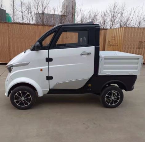 Runhorse EEC Low-Speed Electric Tricycles Electric Quadricycle For City Transportation