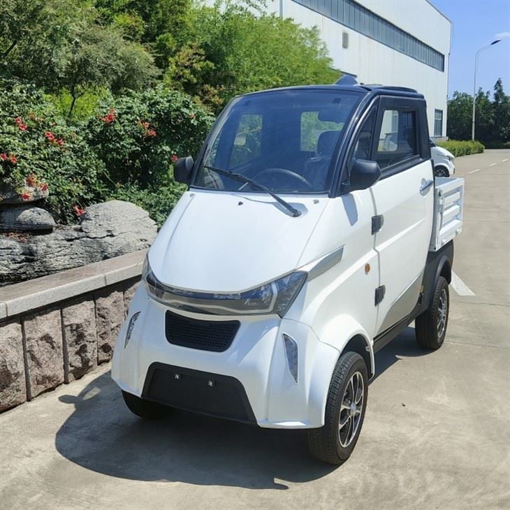 Runhorse EEC Low-Speed Electric Tricycles Electric Quadricycle For City Transportation