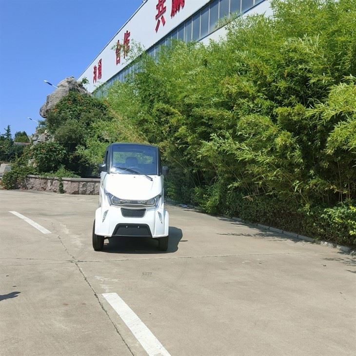 Runhorse E-mobility 4-wheel 100km-200km Mini Electric Car For Passenger Runhorse E-mobility 4-wheel 100km-200km Mini Electric Car For Passenger